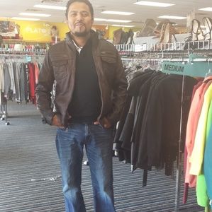 Meet your Posher, Rafael